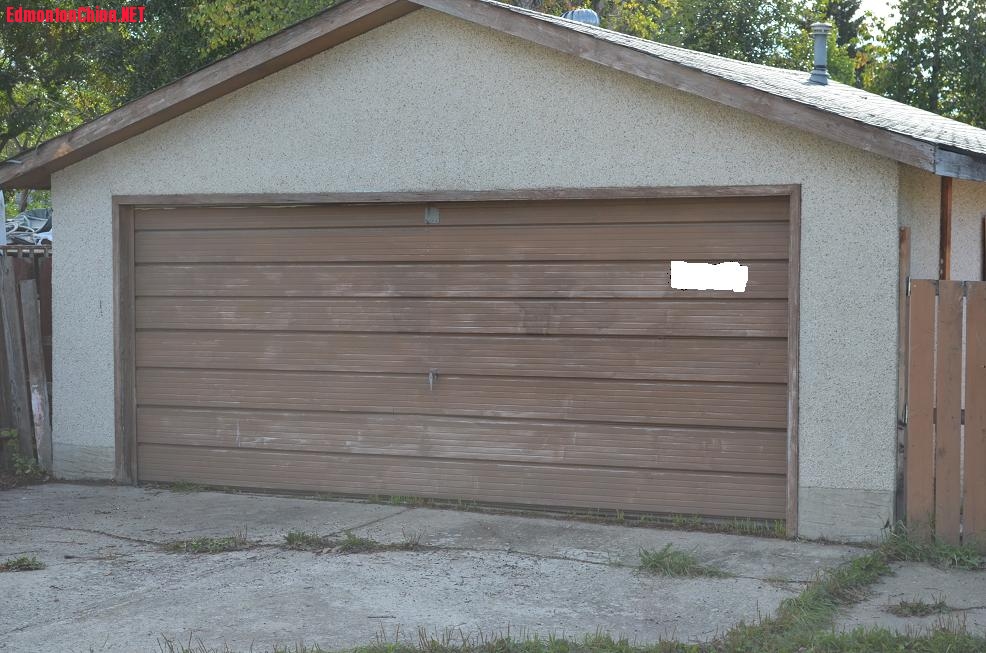 garage 1.jpg