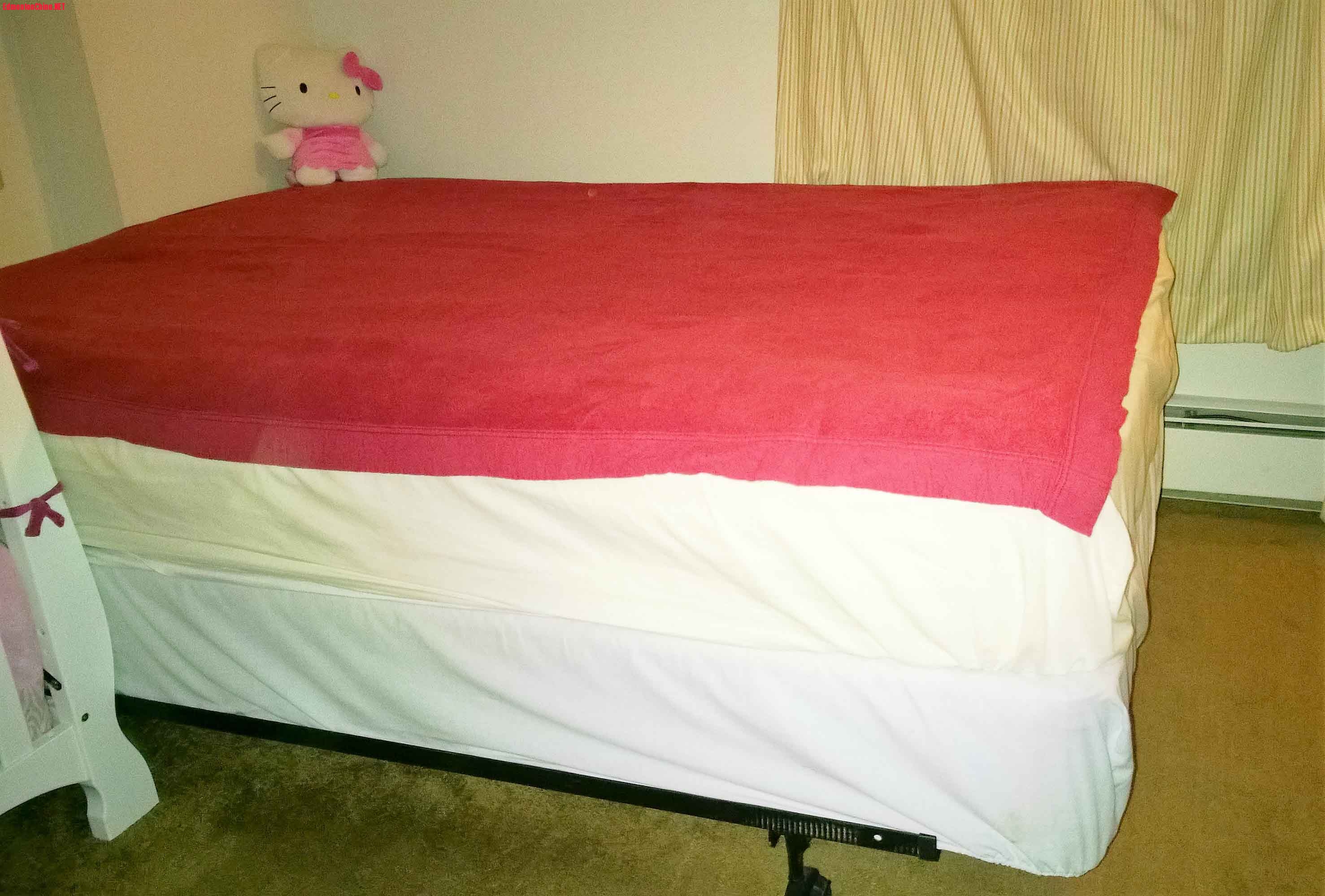 double size bed.jpg