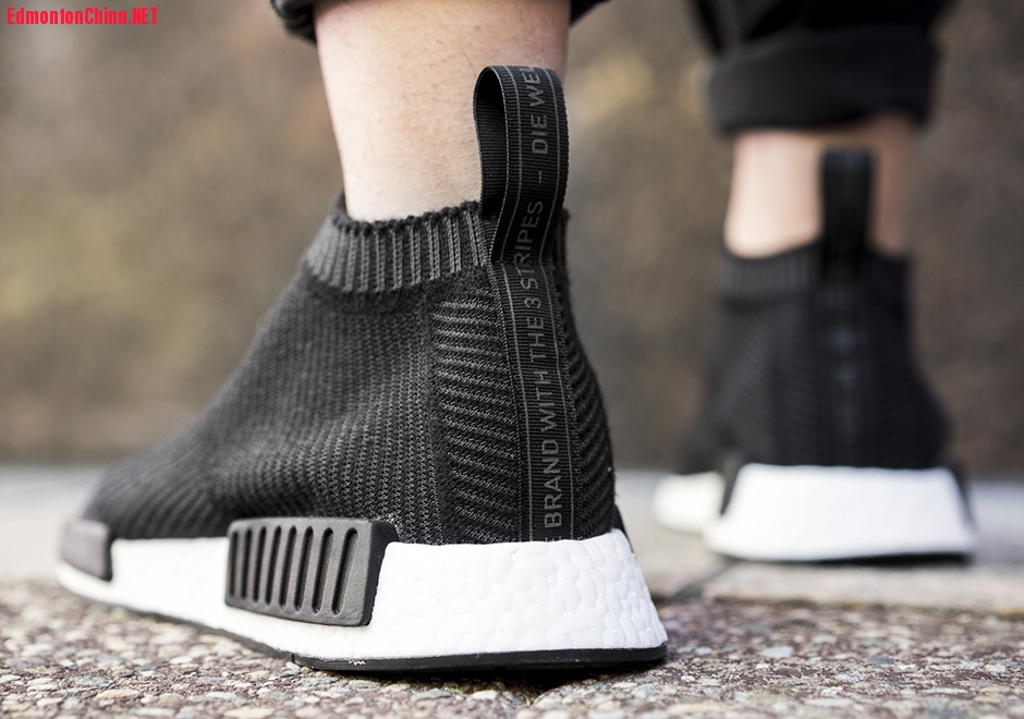 adidas-city-sock-black-white-detailed-look-4.jpg