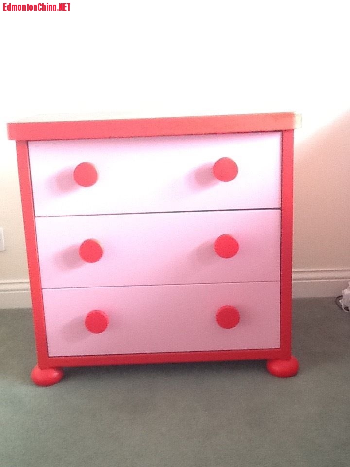 ikea dresser2.JPG