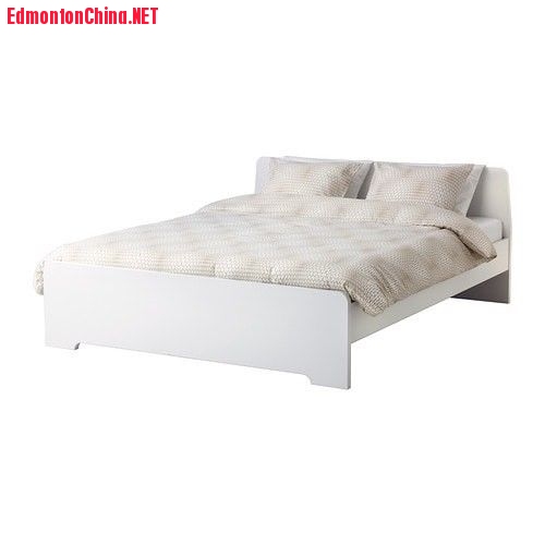 Queen bed