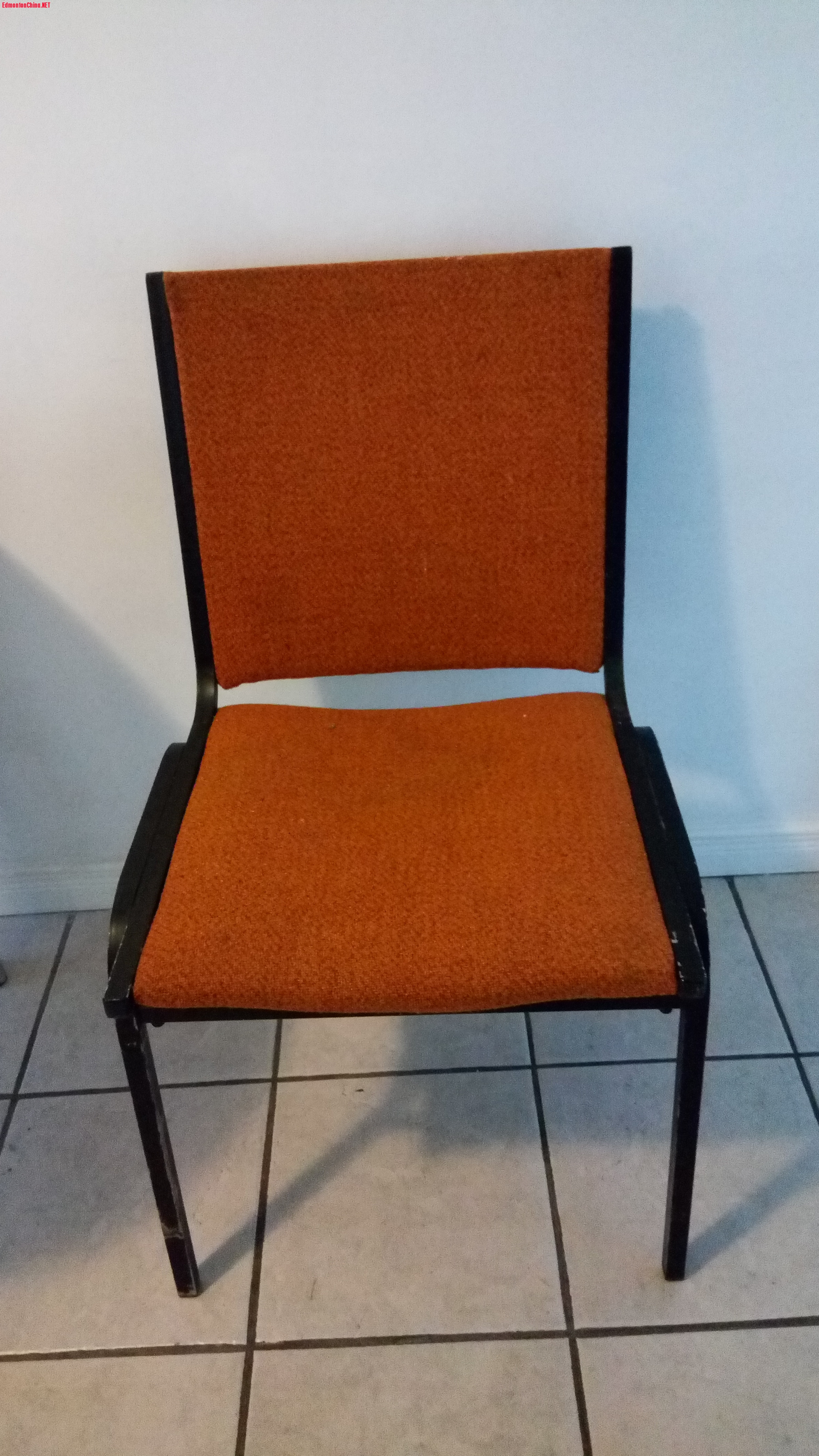 chair.jpg